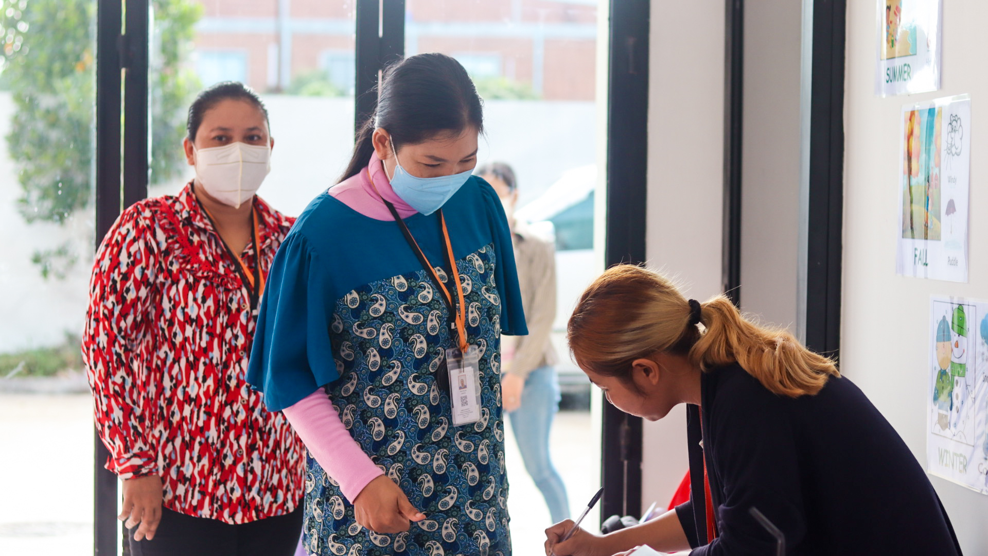 iaig helps to clean tonle sap river